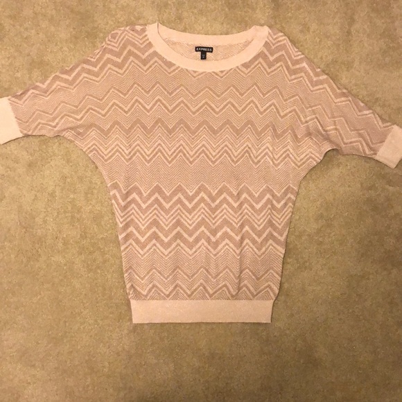 Express Sweaters - Express lightweight sweater.